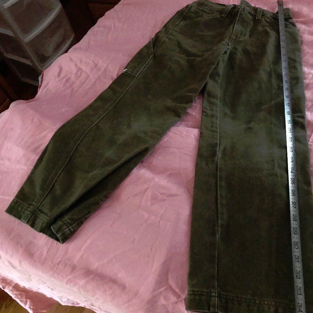Levi's Jean Green, size 10, 33.5x24"